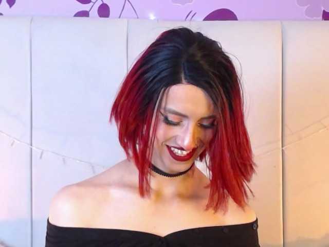 Live sex webcam photo for mathew-honey #277054766