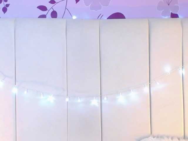 Live sex webcam photo for mathew-honey #277188403