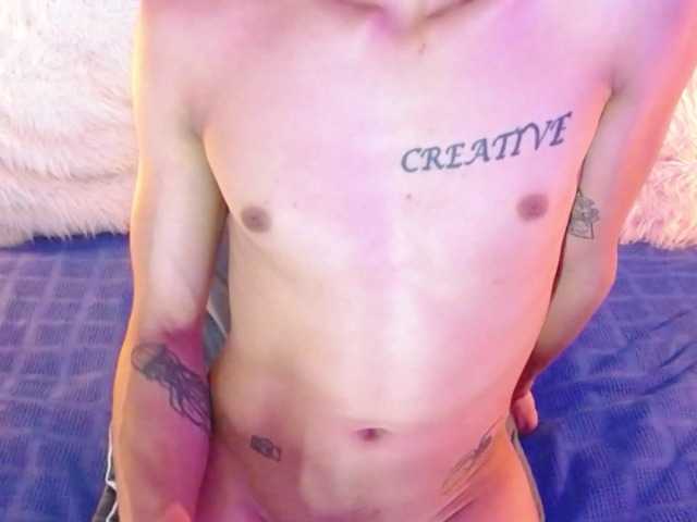 Live sex webcam photo for mathew-honey #277327571