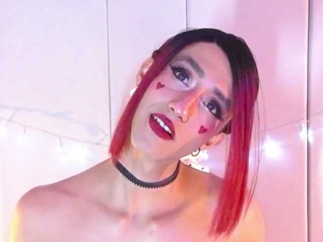 Live sex webcam photo for mathew-honey #277329795