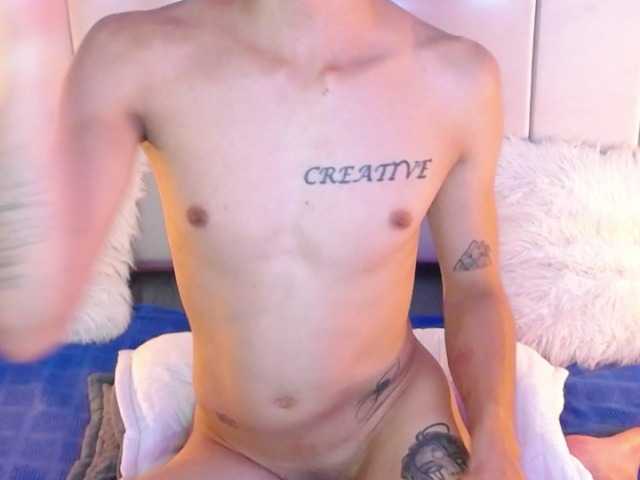 Live sex webcam photo for mathew-honey #277341982