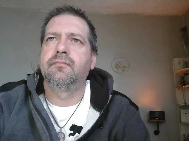 Live sex webcam photo for matrikes1 #290786079