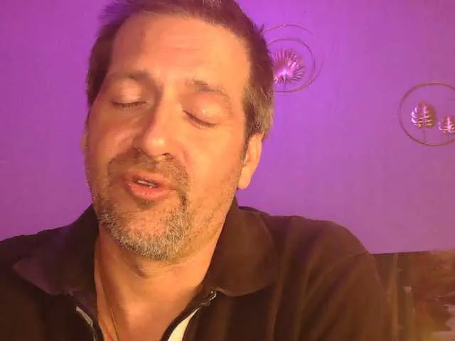 Live sex webcam photo for matrikes1 #290872145