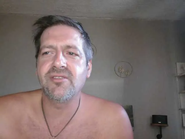 Live sex webcam photo for matrikes1 #291333266