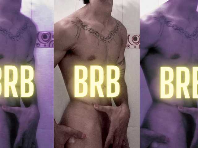 Live sex webcam photo for matt-robert8 #276379921