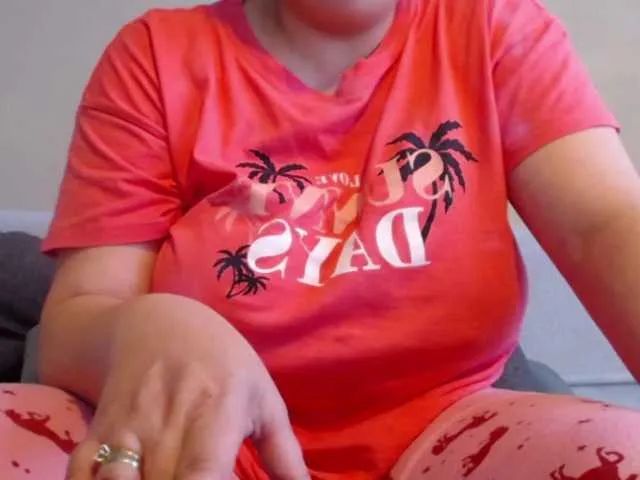 Live sex webcam photo for maturboobsbig #273241772