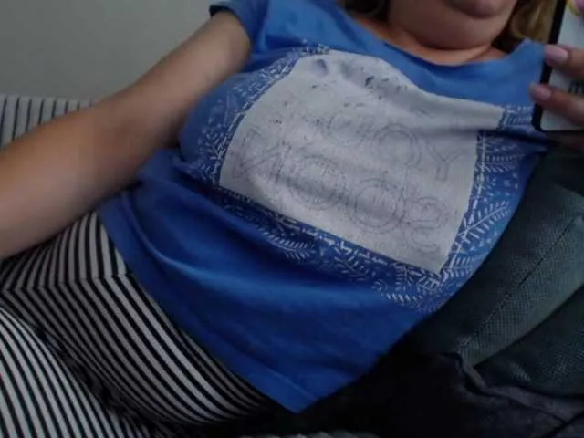 Live sex webcam photo for maturboobsbig #273678277
