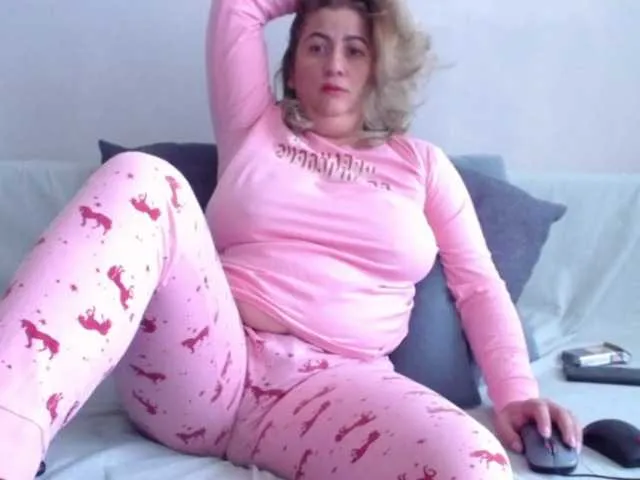 Live sex webcam photo for maturboobsbig #273821124