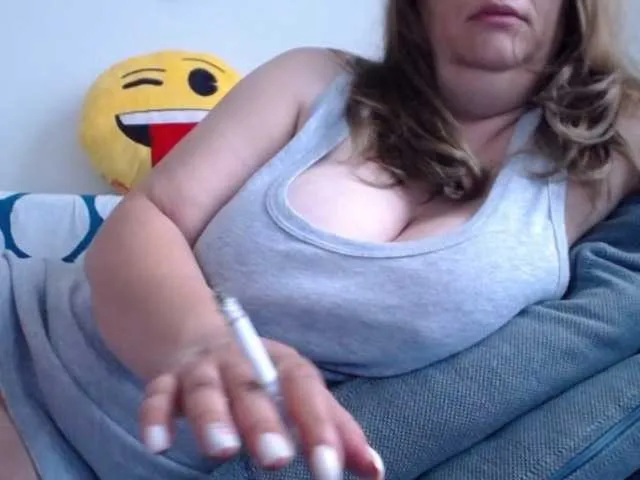 Live sex webcam photo for maturboobsbig #275541801