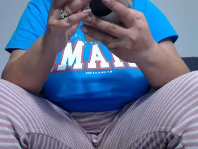 Live sex webcam photo for maturboobsbig #276408591
