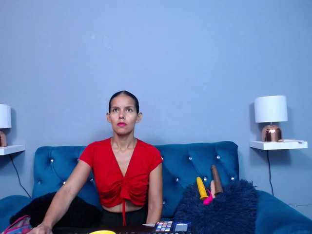 Live sex webcam photo for mature-liz30 #276570913