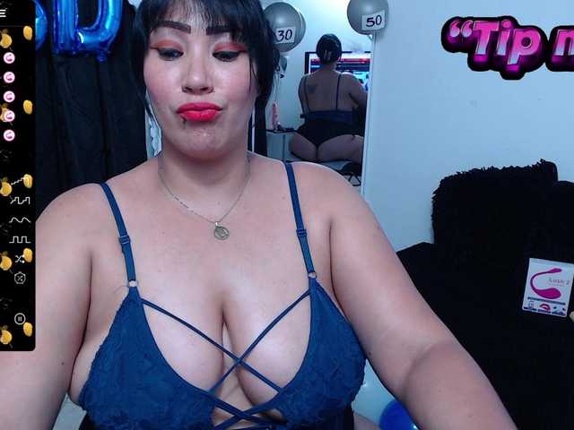 Live sex webcam photo for mature-milf #276128033