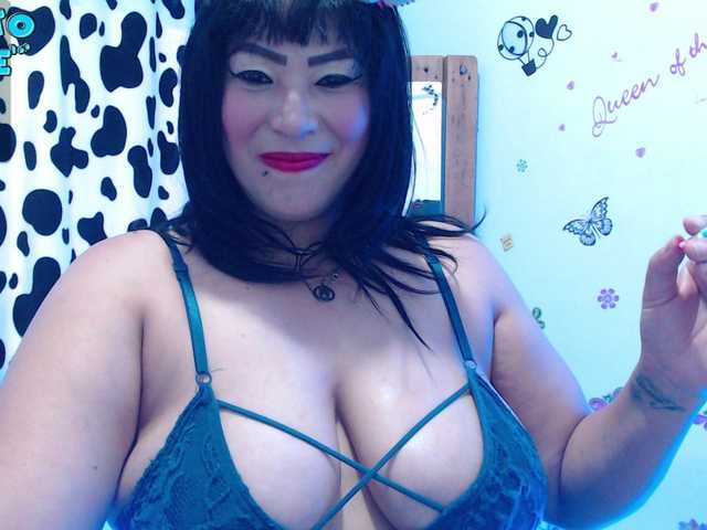 Live sex webcam photo for mature-milf #276689687