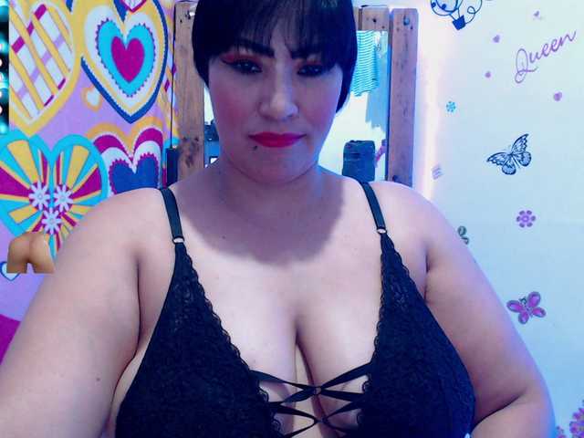 Live sex webcam photo for mature-milf #277076953