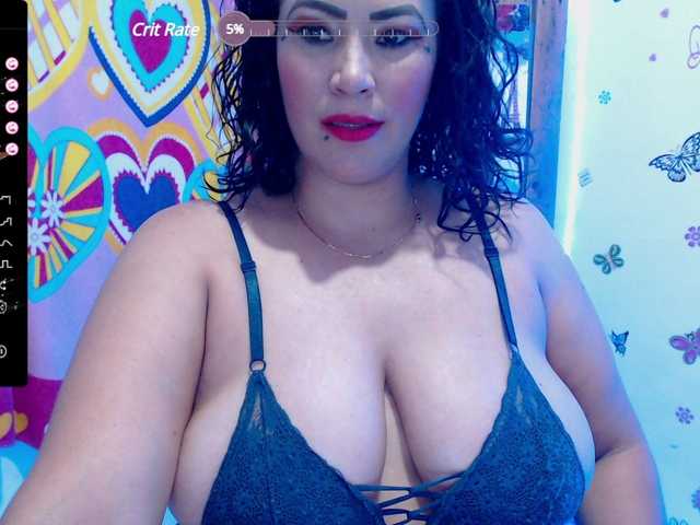 Live sex webcam photo for mature-milf #277186609