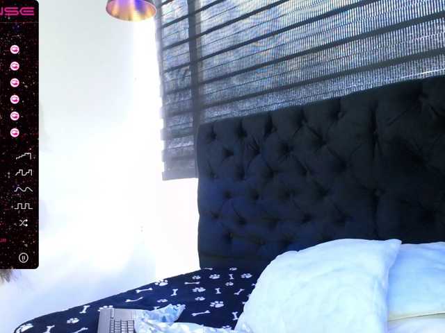 Live sex webcam photo for mature-sharo #272852330