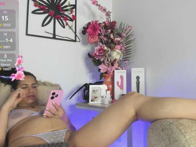 Live sex webcam photo for mature1111joa #291134855