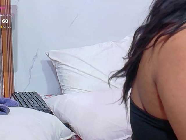 Live sex webcam photo for matureandhorny #293935469