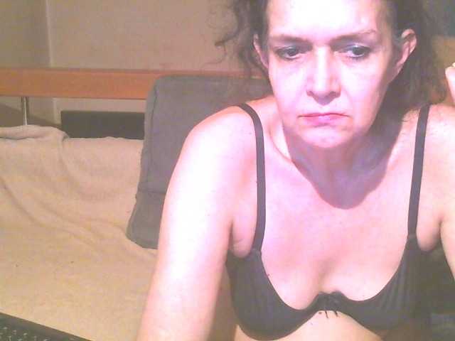 Live sex webcam photo for maturebabe01 #272519988