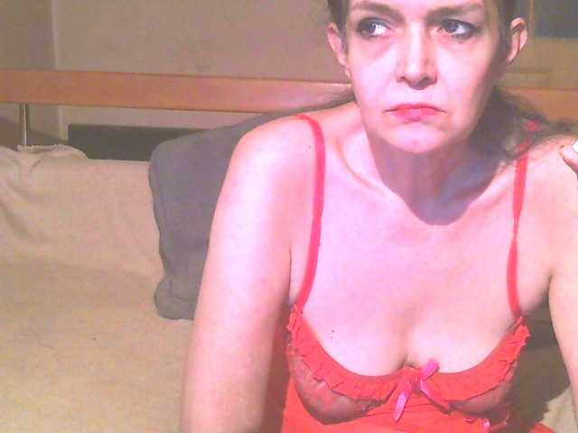 Live sex webcam photo for maturebabe01 #272567240