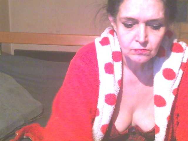 Live sex webcam photo for maturebabe01 #272732301