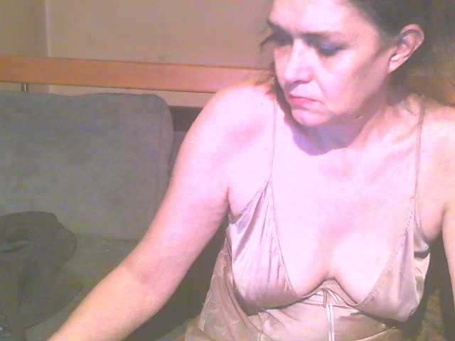 Live sex webcam photo for maturebabe01 #272889355