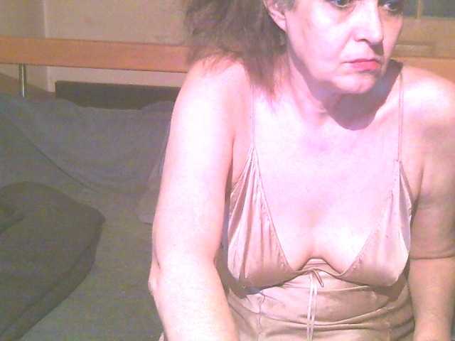 Live sex webcam photo for maturebabe01 #272891486