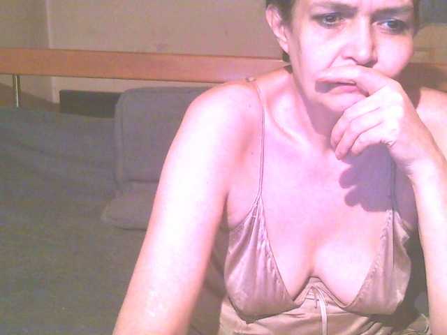 Live sex webcam photo for maturebabe01 #273085871