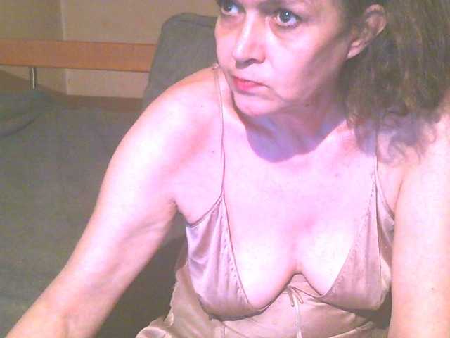 Live sex webcam photo for maturebabe01 #273191985