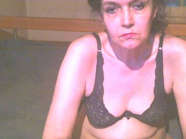 Live sex webcam photo for maturebabe01 #273221915