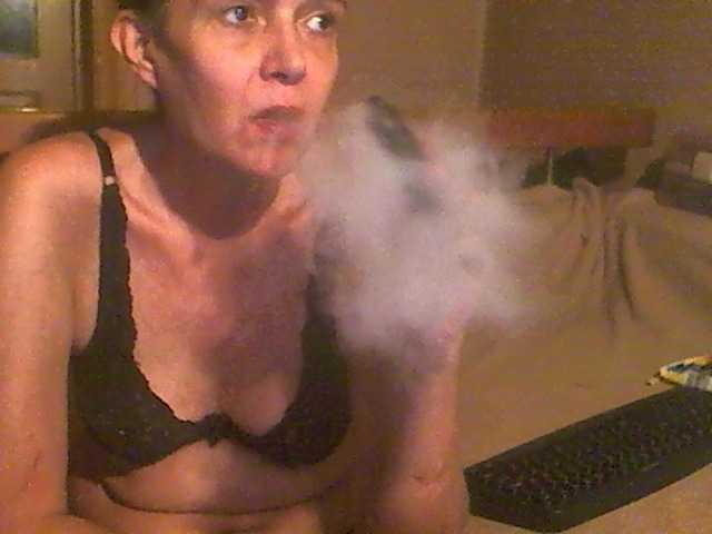 Live sex webcam photo for maturebabe01 #273826762