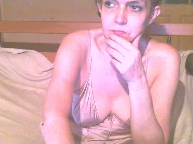 Live sex webcam photo for maturebabe01 #273912148