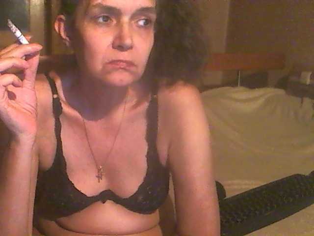 Live sex webcam photo for maturebabe01 #274037612