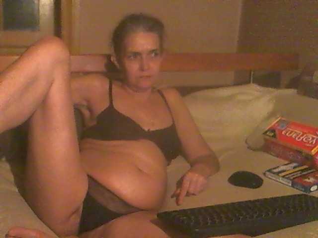 Live sex webcam photo for maturebabe01 #274082495