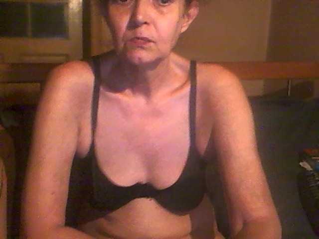 Live sex webcam photo for maturebabe01 #274296805