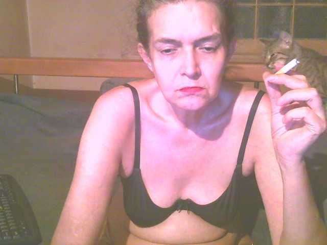 Live sex webcam photo for maturebabe01 #274325409