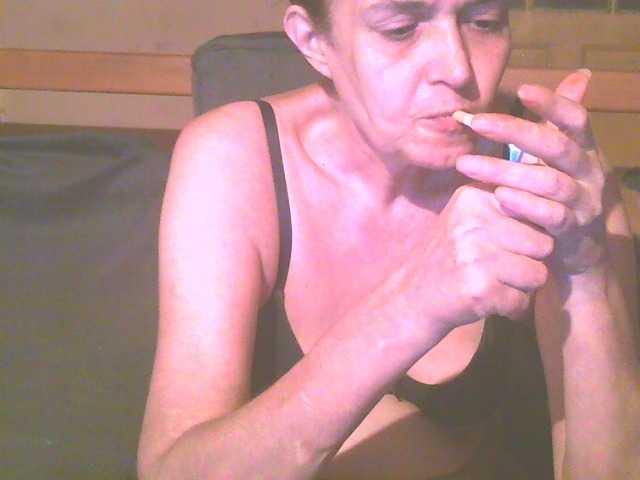 Live sex webcam photo for maturebabe01 #274347497