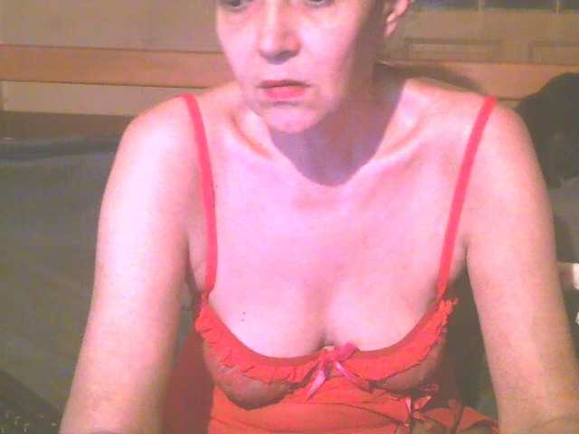 Live sex webcam photo for maturebabe01 #274356328