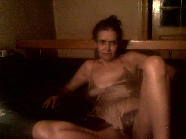 Live sex webcam photo for maturebabe01 #274427314