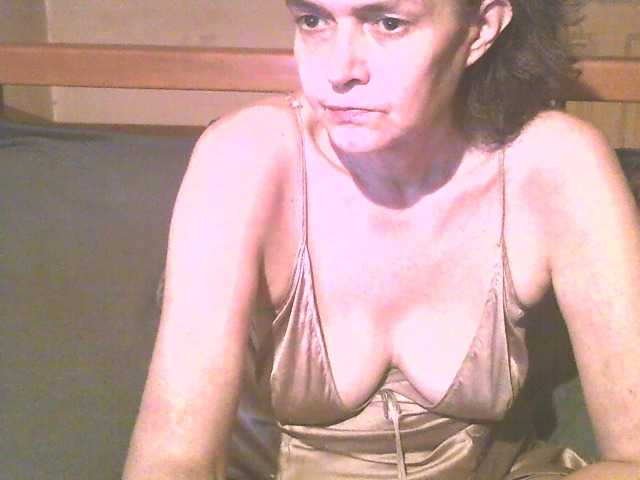 Live sex webcam photo for maturebabe01 #274530336