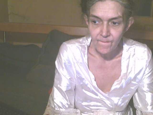 Live sex webcam photo for maturebabe01 #276880671