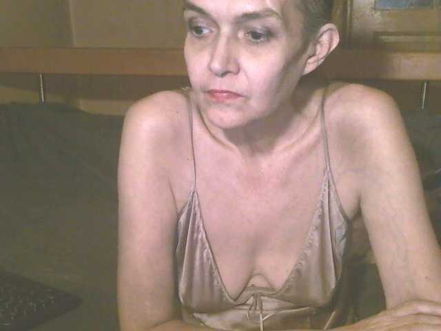 Live sex webcam photo for maturebabe01 #277019699