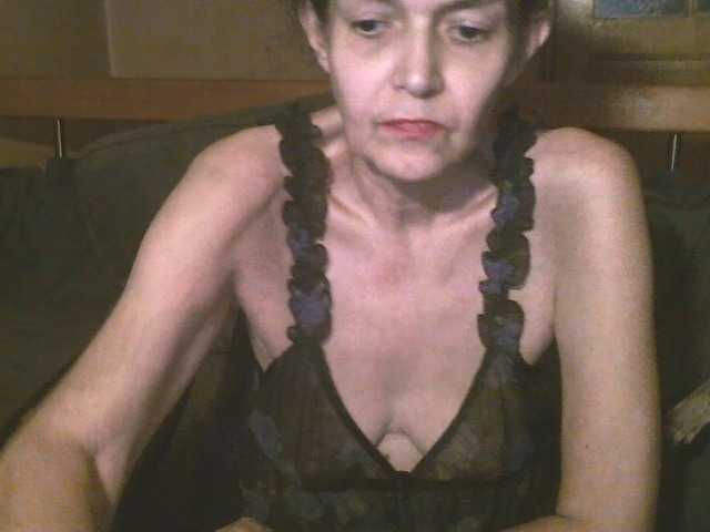 Live sex webcam photo for maturebabe01 #277031375