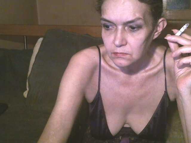 Live sex webcam photo for maturebabe01 #277129625