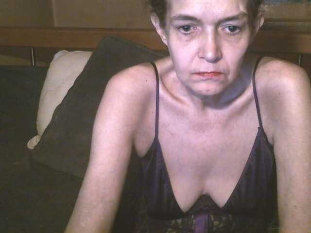 Live sex webcam photo for maturebabe01 #277147524