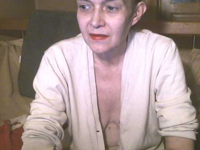 Live sex webcam photo for maturebabe01 #277216795