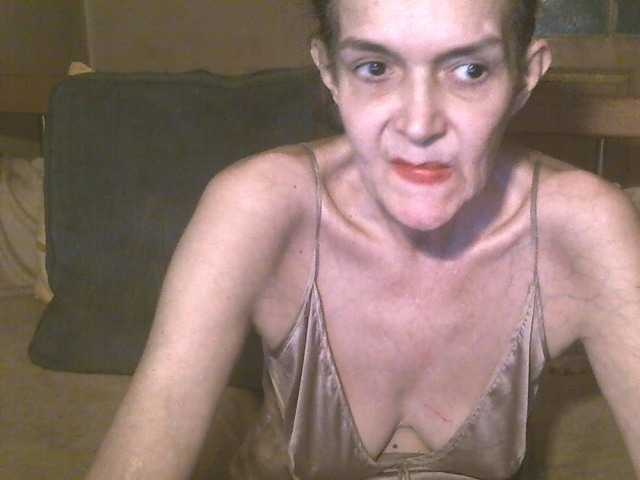 Live sex webcam photo for maturebabe01 #277341421