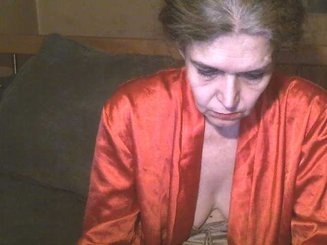 Live sex webcam photo for maturebabe01 #277360718