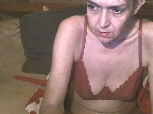 Live sex webcam photo for maturebabe01 #277477465