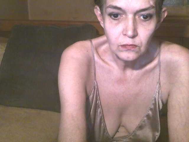 Live sex webcam photo for maturebabe01 #277529473